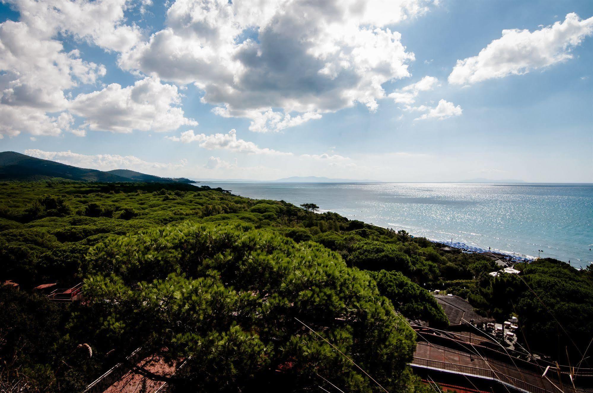 Roccamare Resort - Casa Di Ponente Castiglione della Pescaia Exterior photo